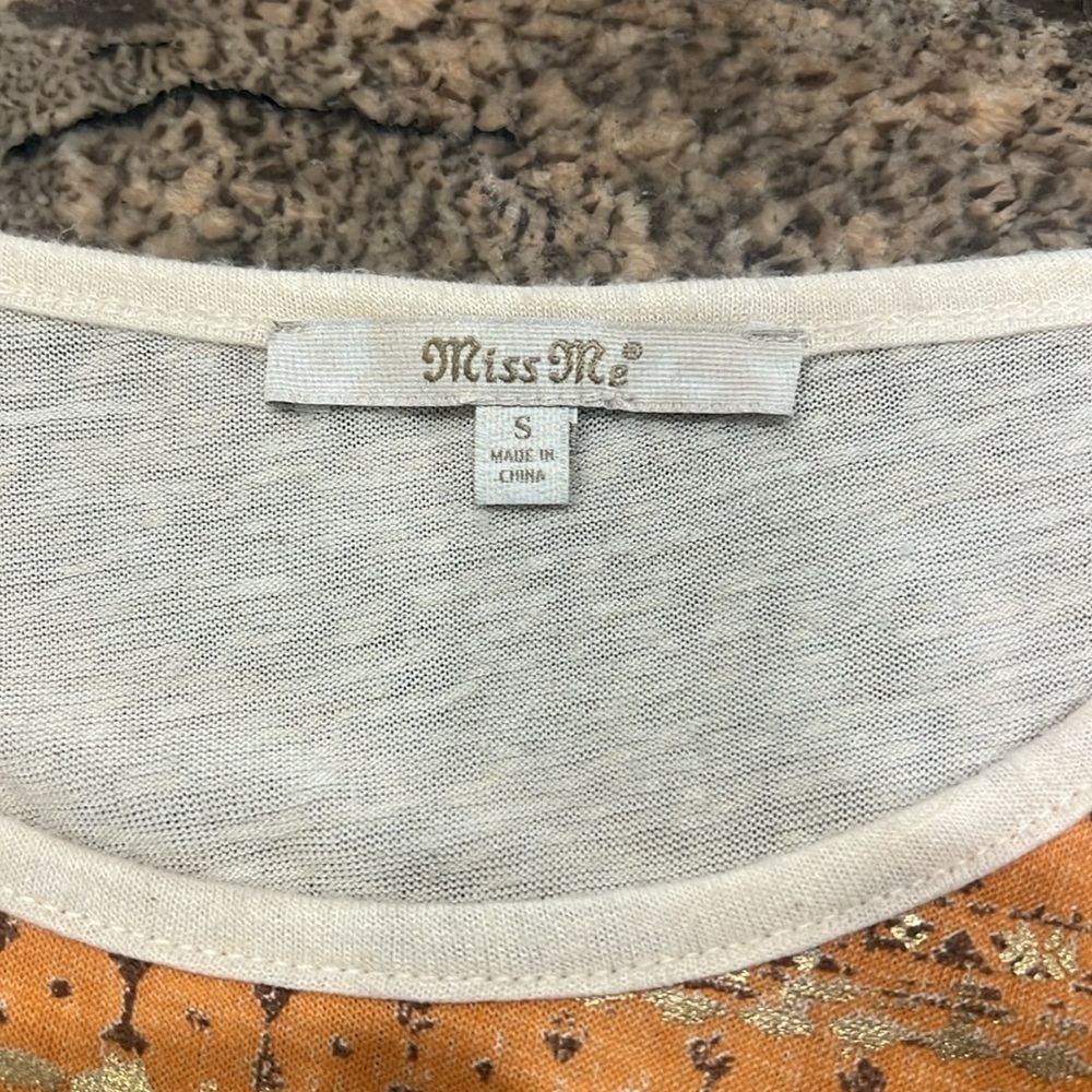 Miss Me Orange and Cream Relaxed Blouse - Picture 3 of 6
